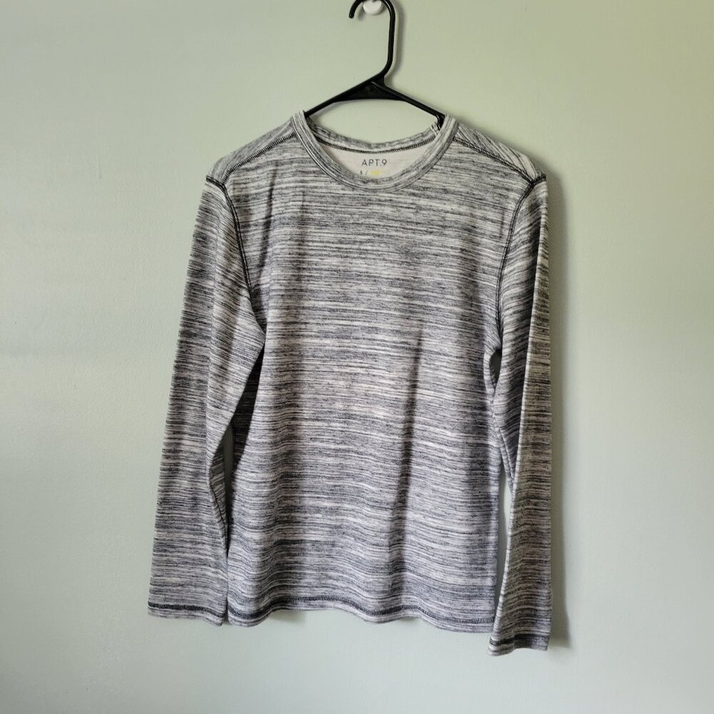 APT.9 Gray Shirt Men's Small Long Sleeve Fleece Crew Neck NWOT
